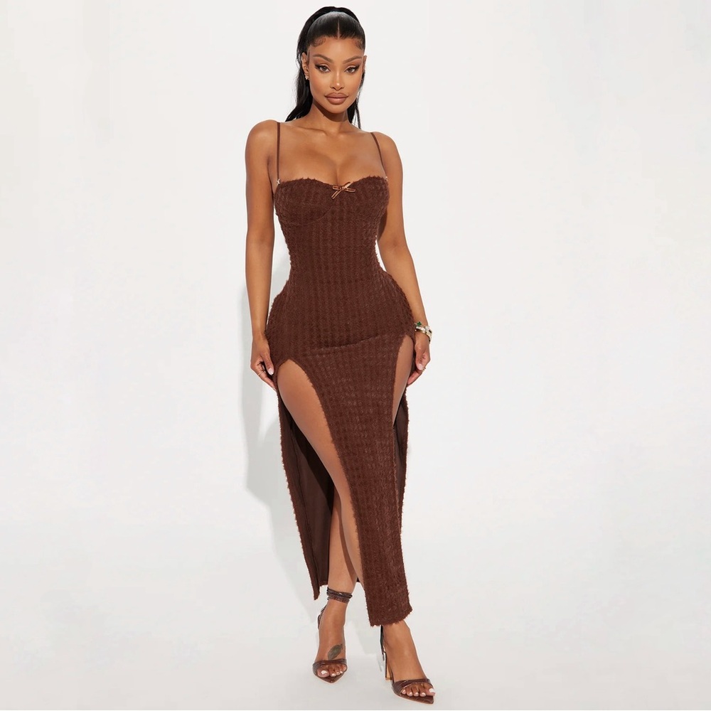 Holly Sweater Slit Maxi Dress - Chocolate fashion nova brand new